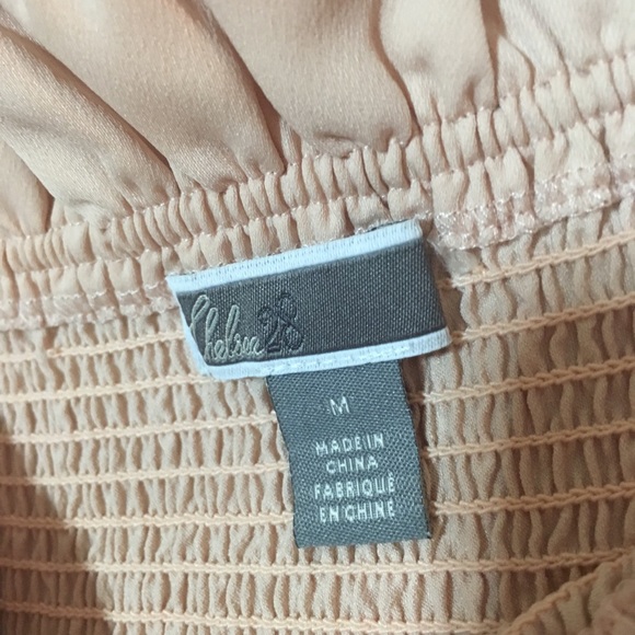 Chelsea28 Off Shoulder Ruffle Top Size Medium - Picture 4 of 6